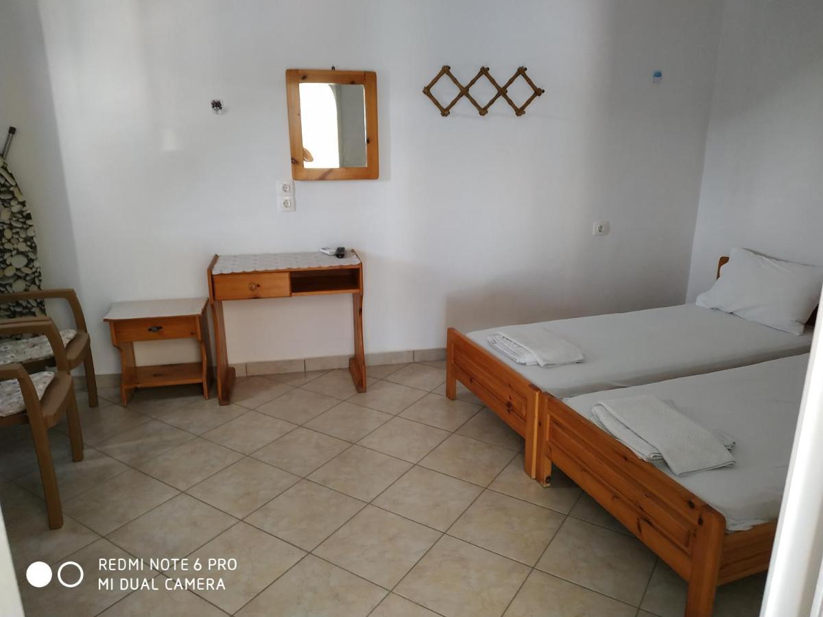Panselinos Hotel Anáfi Kültér fotó